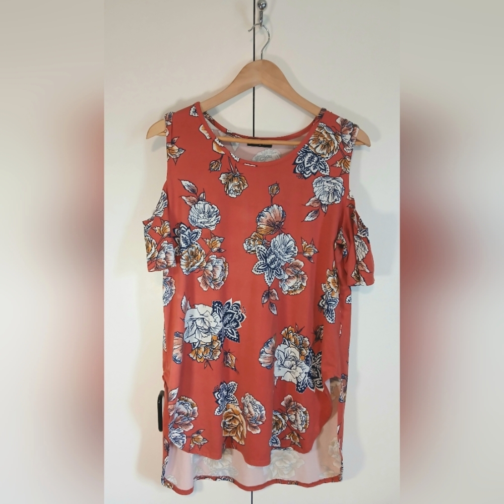 Eclipse Women’s Large Floral Cold Shoulder Top – Rust/Orange
